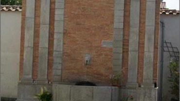 Fontana in Largo Montone, Salerno (Salerno)