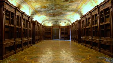 Biblioteca della Certosa di S. Lorenzo, Padula (Salerno)